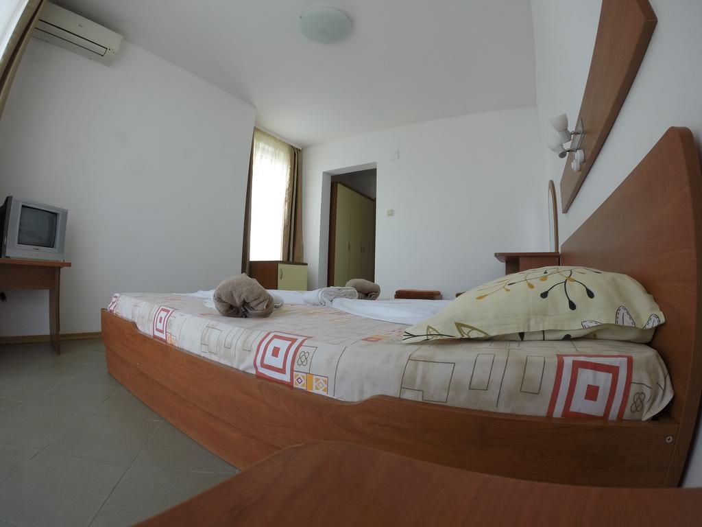 Hotel Filland Sozopol Quarto foto